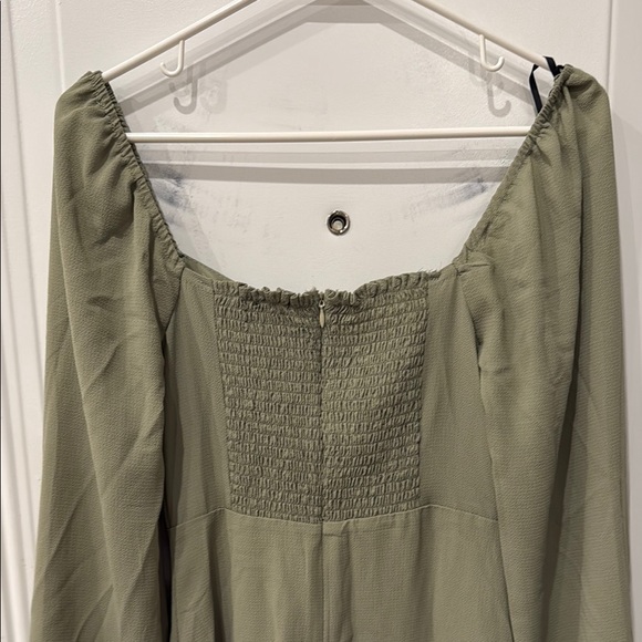Green Long Sleeve Square Neck Sundress - Picture 4 of 5